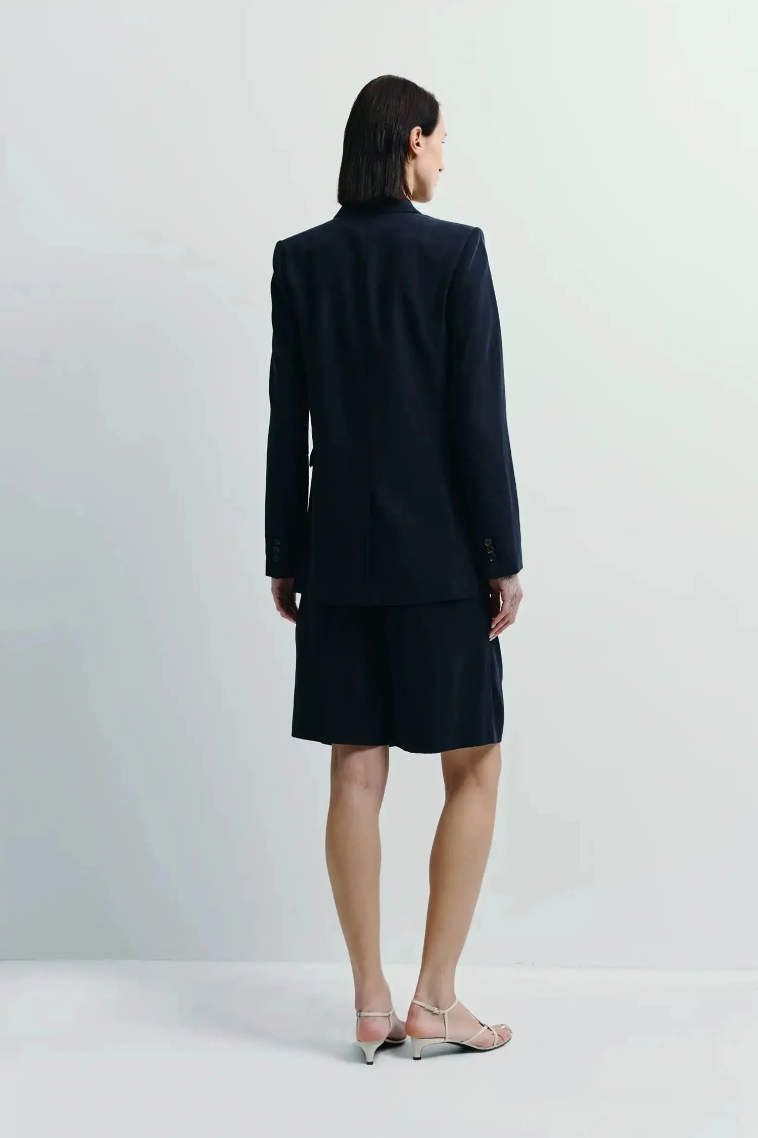 cole Linen Blazer