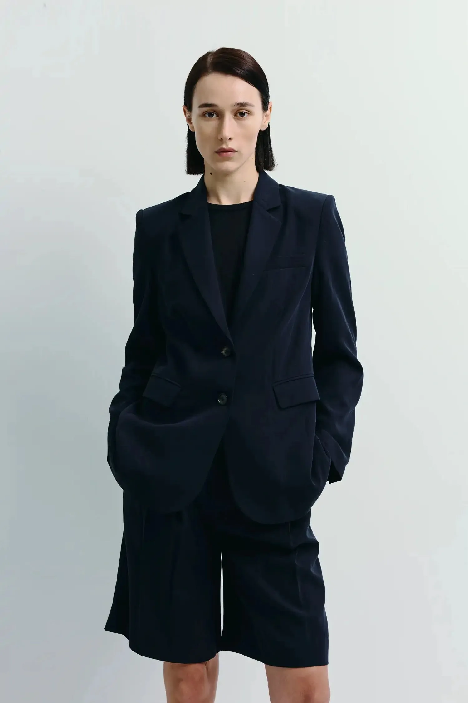 cole Linen Blazer