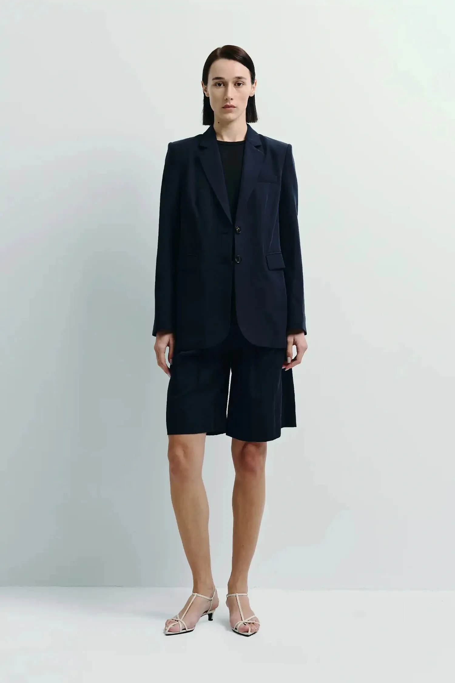 cole Linen Blazer