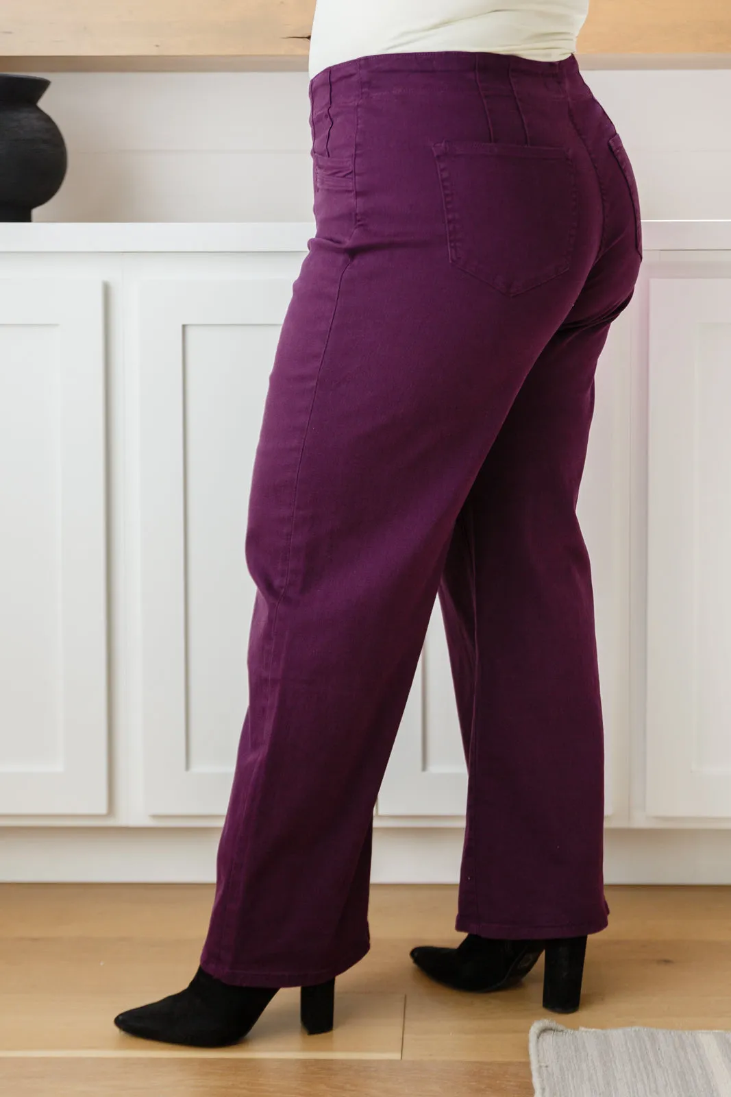 Petunia Jeans in Plum