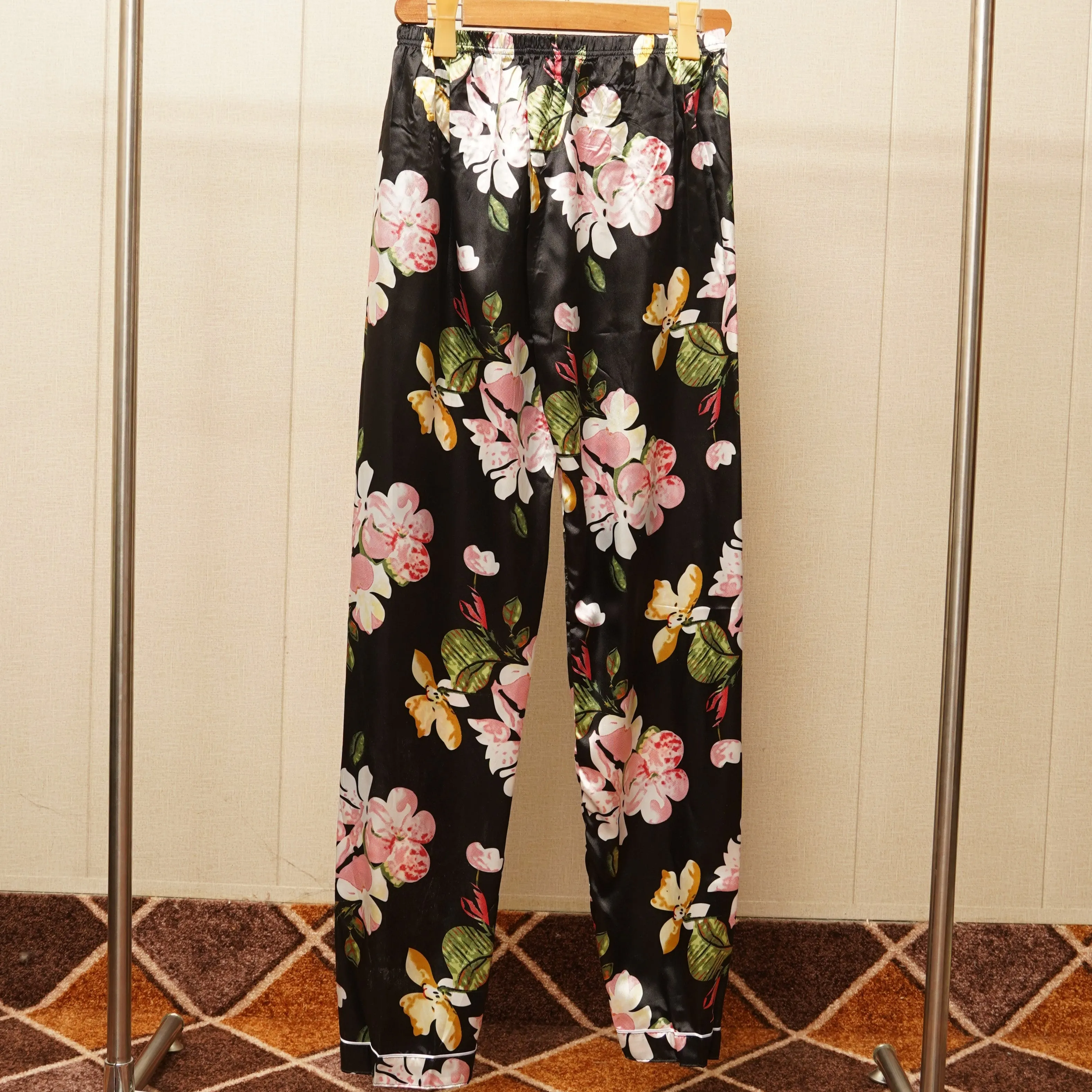 Roses print Button Through Short Sleeve Pajamas (WF-002)